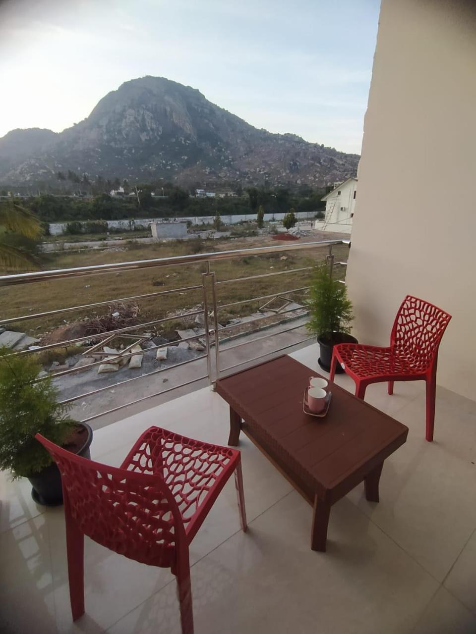 Nandi Skandagiri Guest House מראה חיצוני תמונה